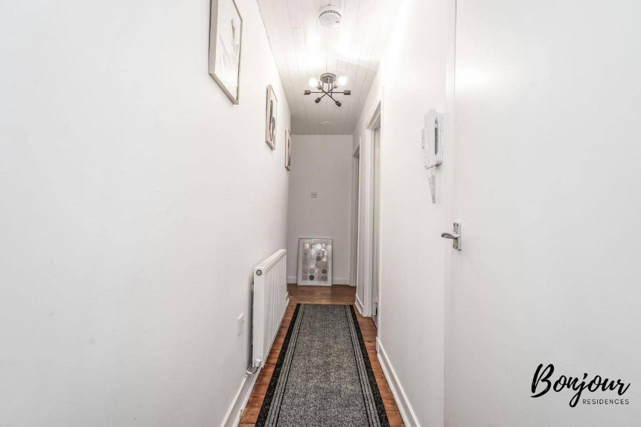 Cosy Grassmarket 2Br-1Ba - Newly Decorated! By Bonjour Residences Edinburgh Bagian luar foto