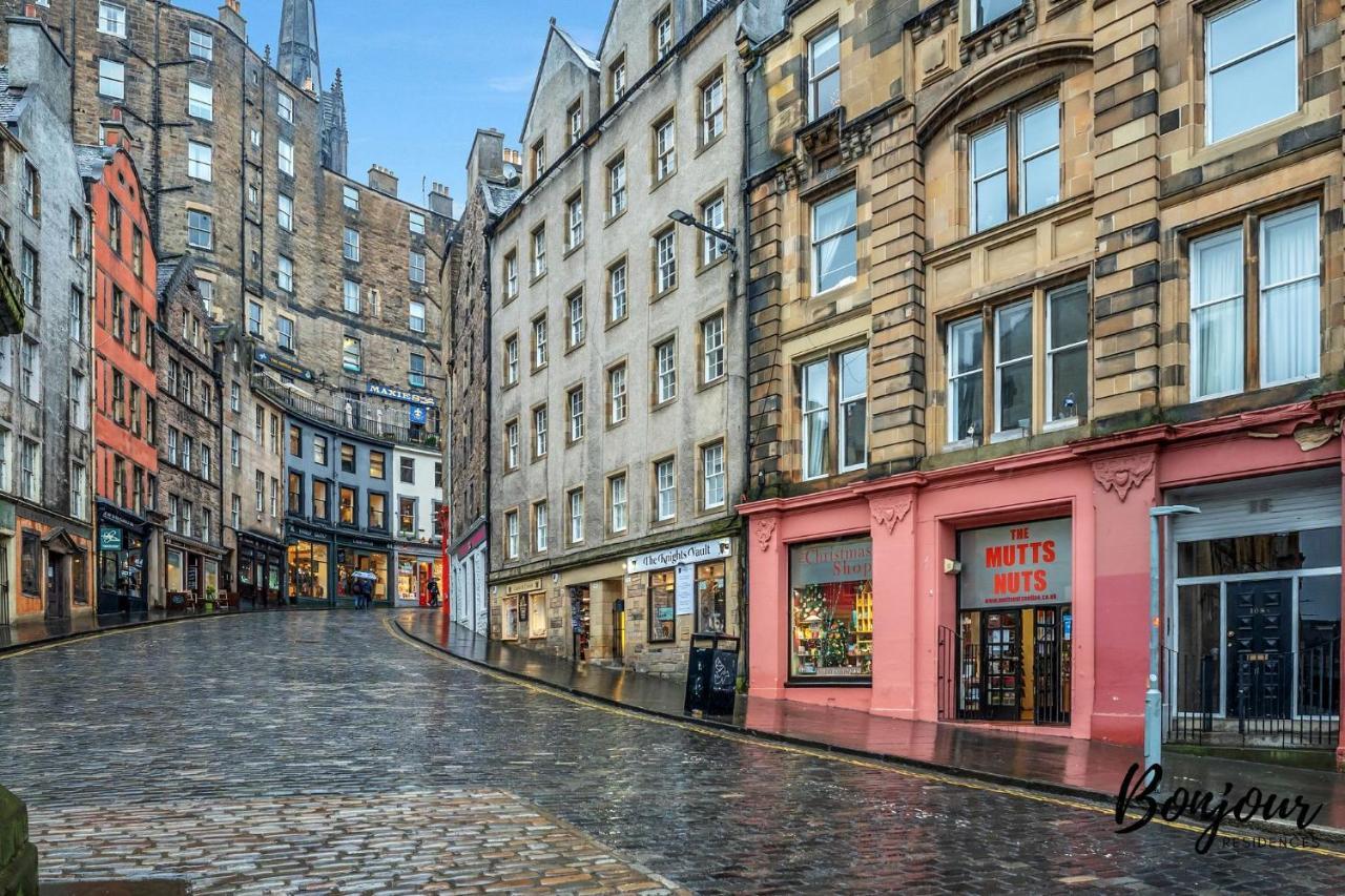 Cosy Grassmarket 2Br-1Ba - Newly Decorated! By Bonjour Residences Edinburgh Bagian luar foto