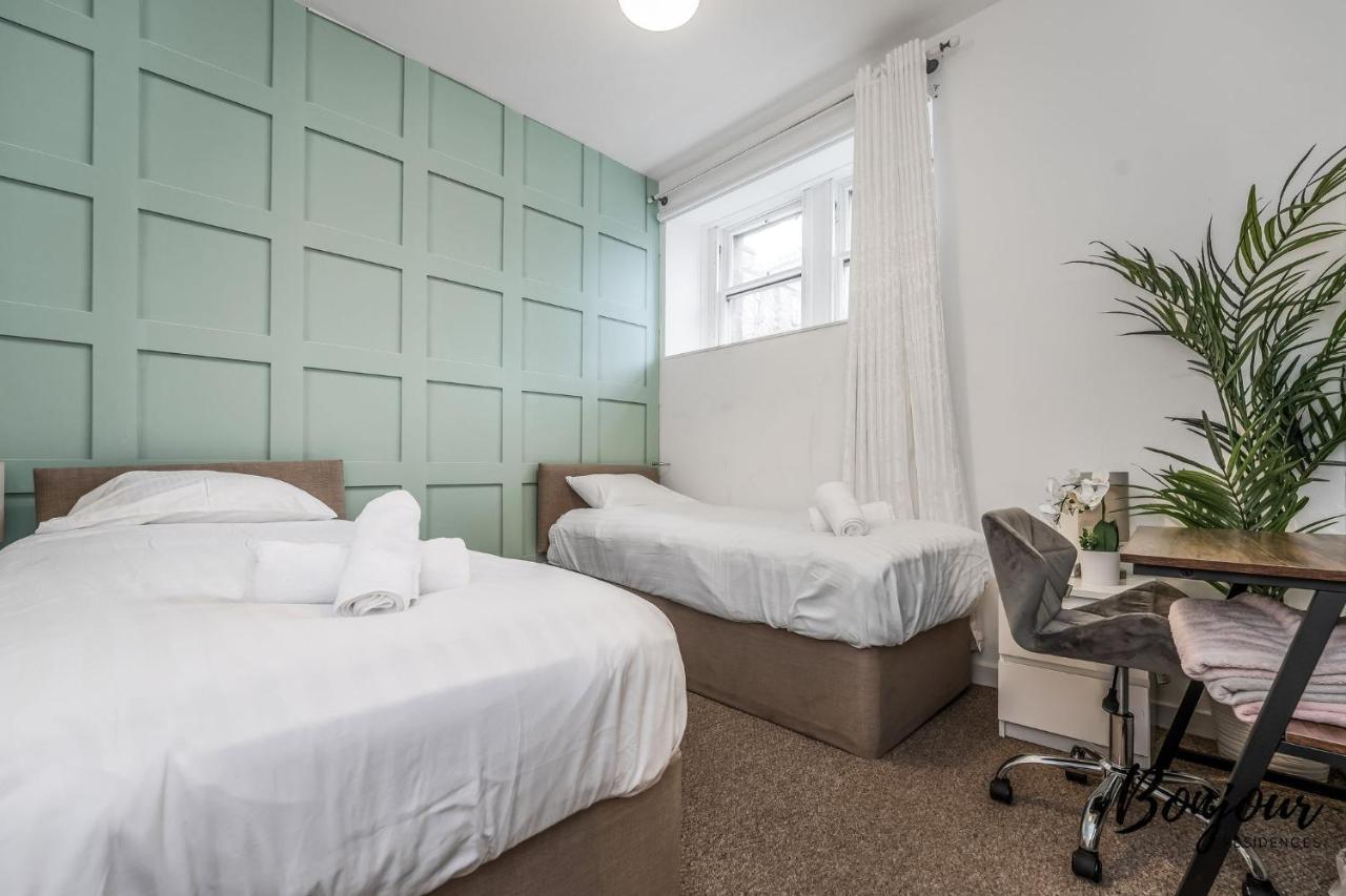 Cosy Grassmarket 2Br-1Ba - Newly Decorated! By Bonjour Residences Edinburgh Bagian luar foto