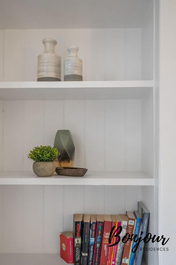 Cosy Grassmarket 2Br-1Ba - Newly Decorated! By Bonjour Residences Edinburgh Bagian luar foto